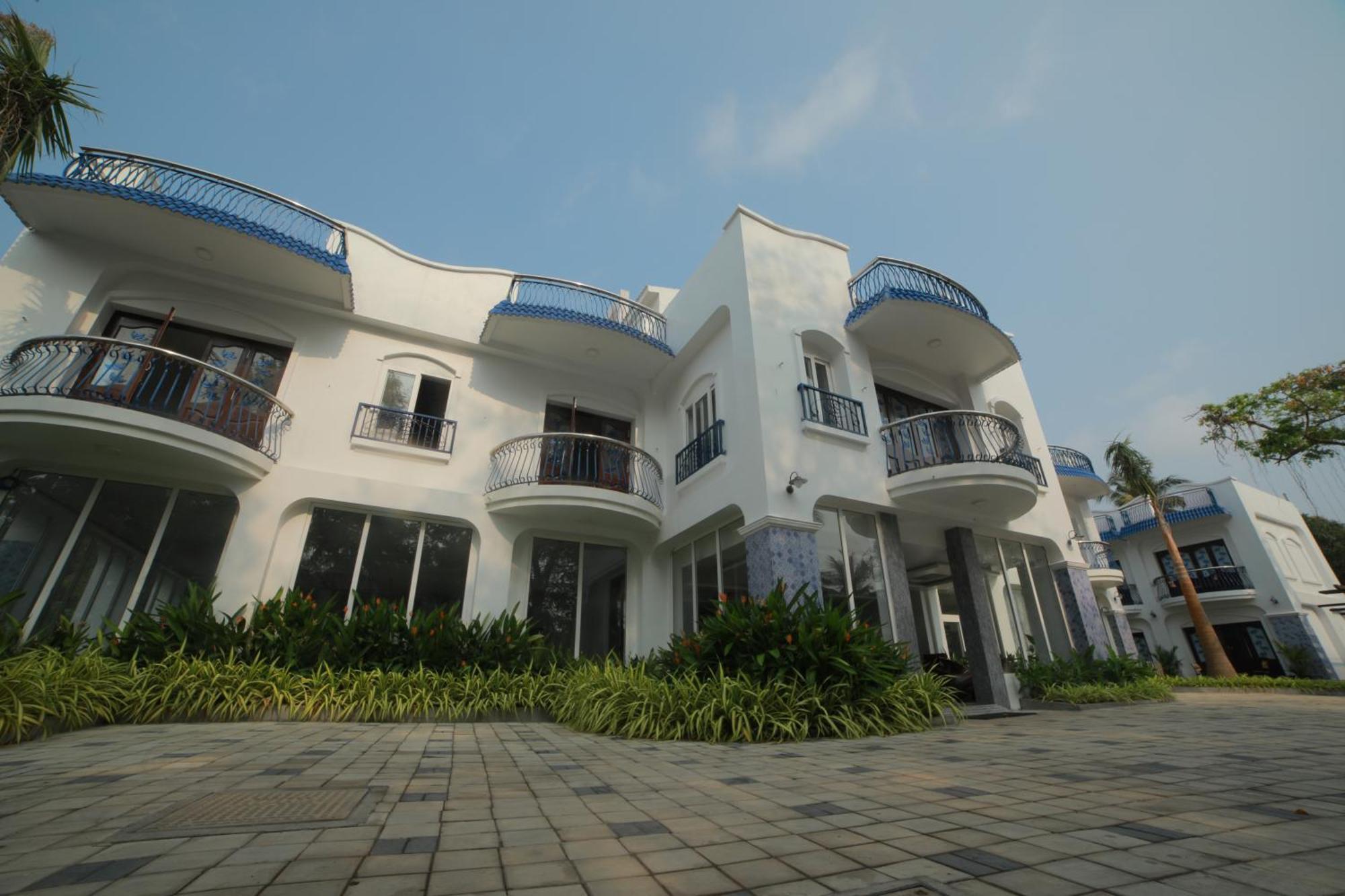 Le Miami Resort Пондичери Екстериор снимка